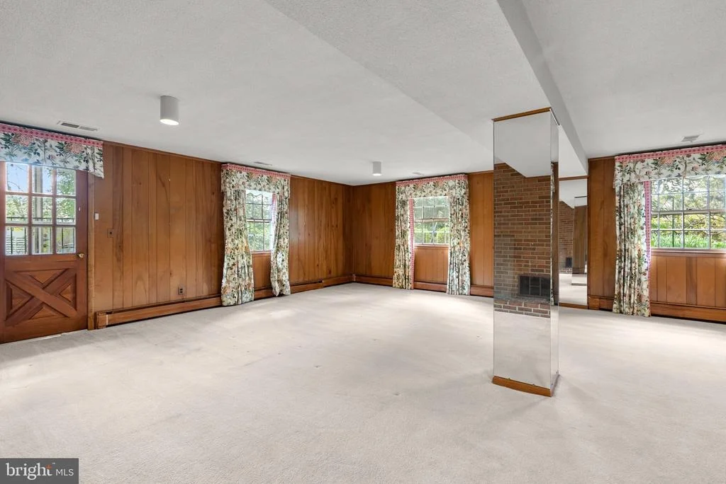 Photo of 1000 ASHLAND DRIVE