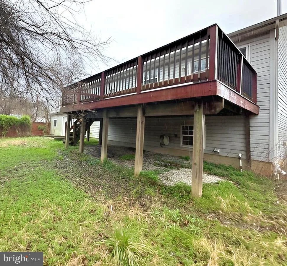 Photo of 105 OAK AVENUE