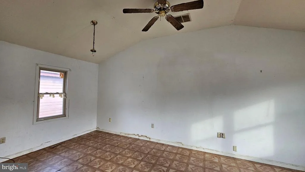 Photo of 1500 VENUS DRIVE