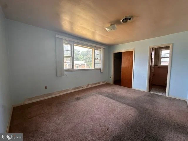 Photo of 6803 LOUISE LANE