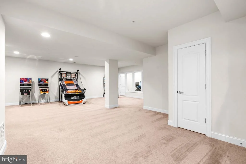 Photo of 18709 ASHBOURNE PLACE