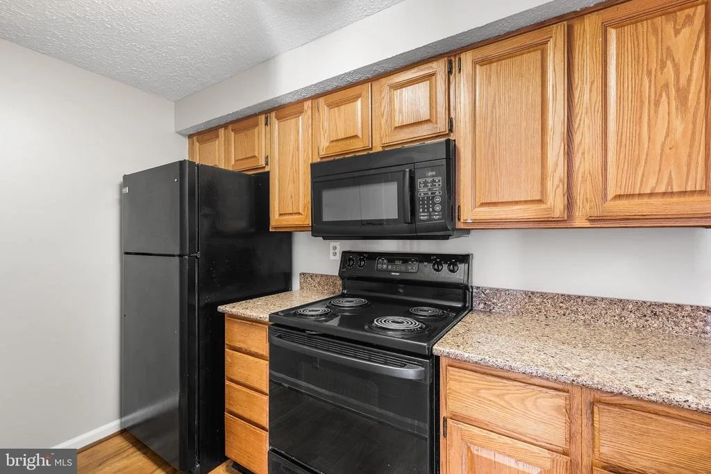 Photo of Unit 207J at 207 OAK LEAF CIRCLE