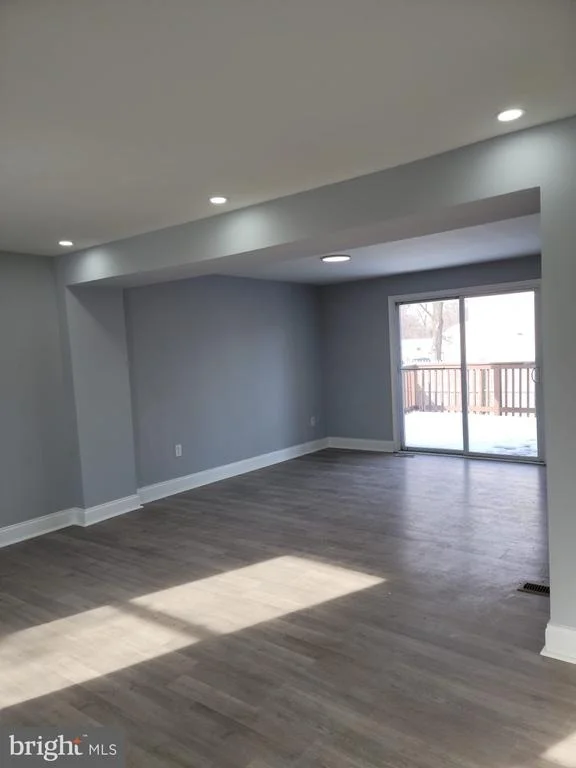 Photo of 135 N HARRISON ROAD N