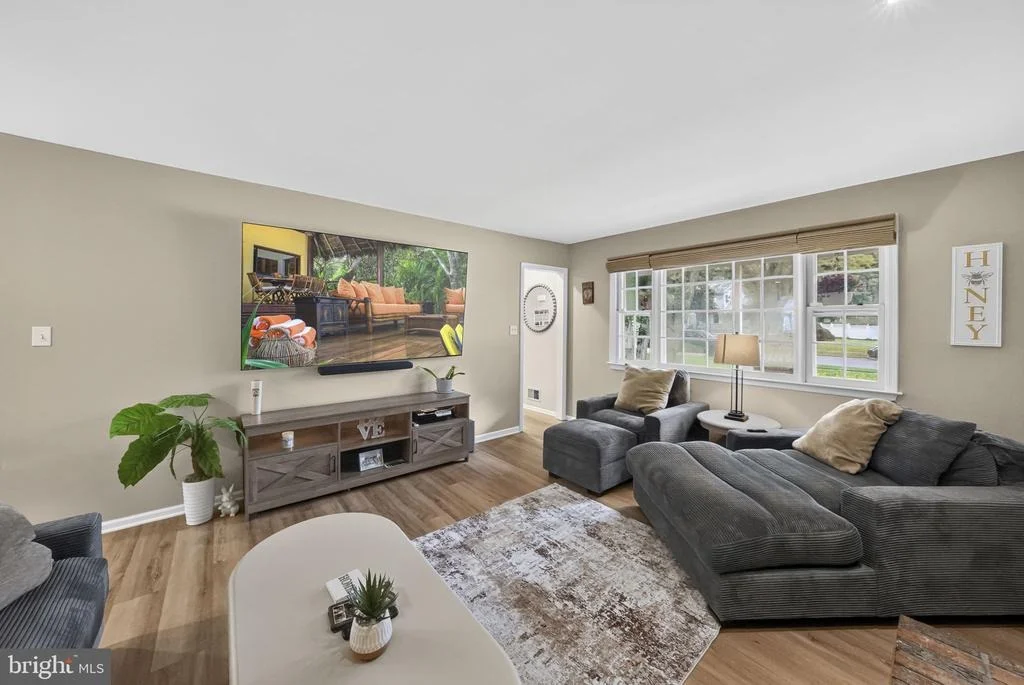 Photo of 11 RIVERVIEW DRIVE