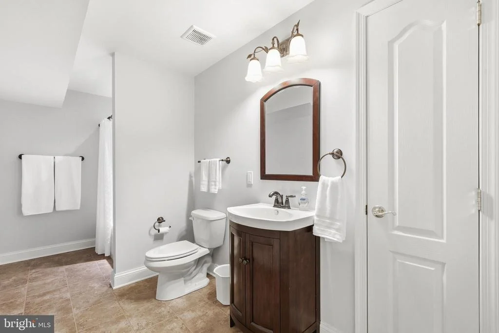 Photo of 4570 HAWTHORNE ROAD