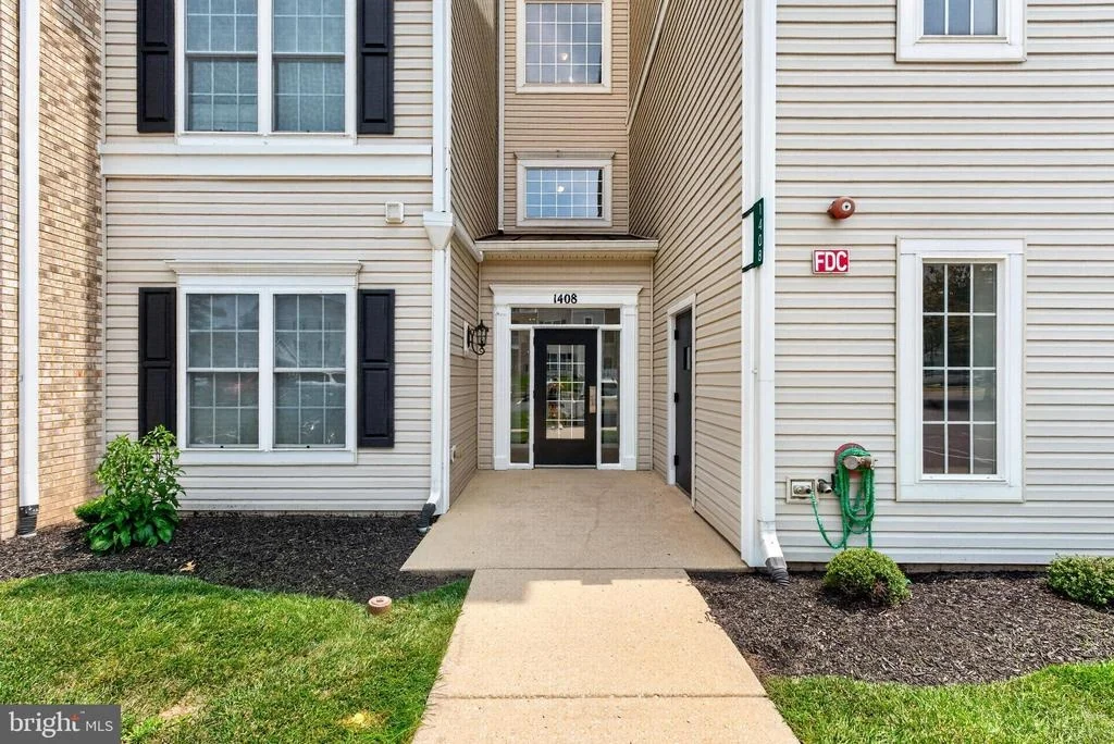 Photo of Unit 9 at 1408 JOPPA FOREST DRIVE