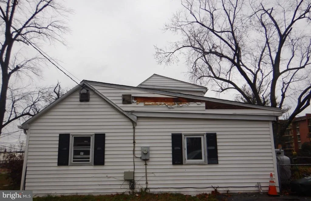 Photo of 231 BROCK BRIDGE ROAD