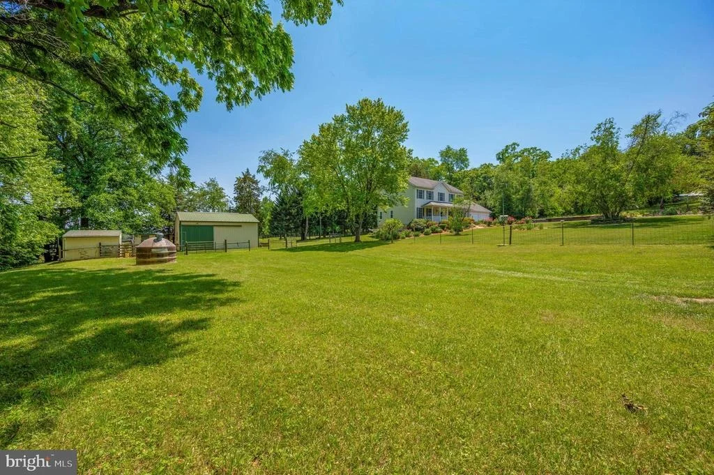 Photo of 4737 ELMER DERR ROAD