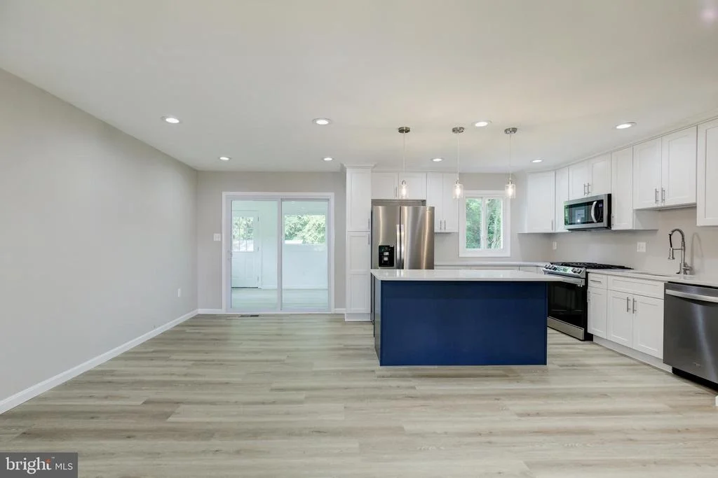 Photo of 3809 HALLOWAY CIRCLE