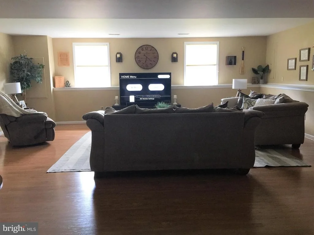 Photo of 819 GERONIMO DRIVE