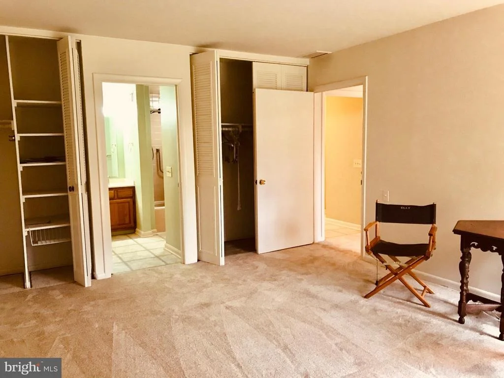 Photo of Unit 31C at 3629 GLEN EAGLES DRIVE
