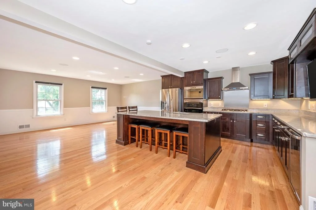 Photo of 1306 LEISTER DRIVE
