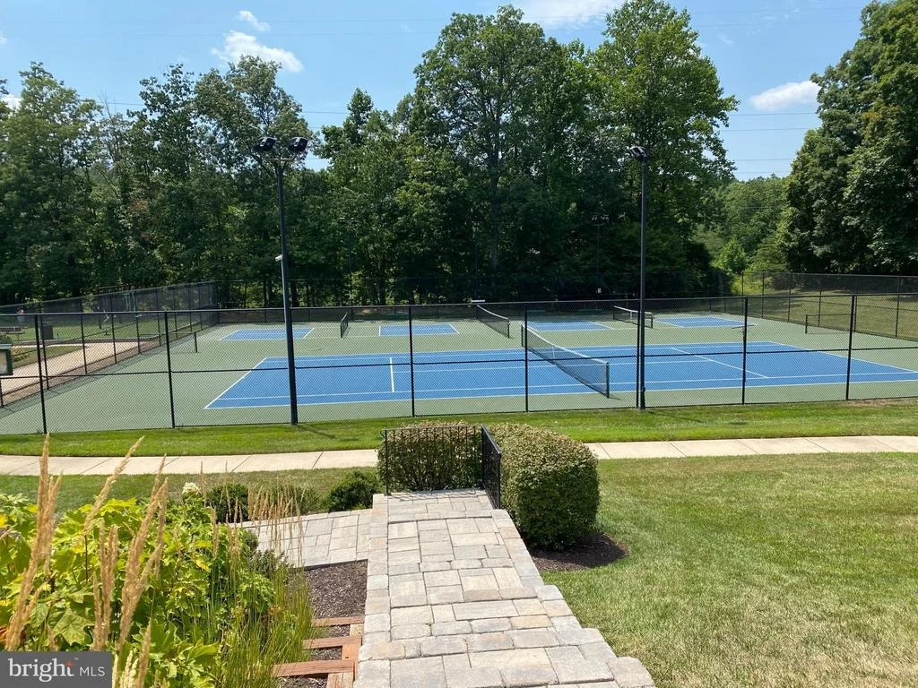 Photo of 6482 WARWICK CIRCLE