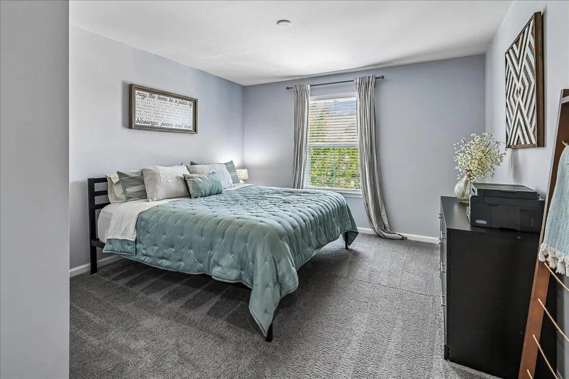 Photo of 8124 MEADOWGATE CIRCLE