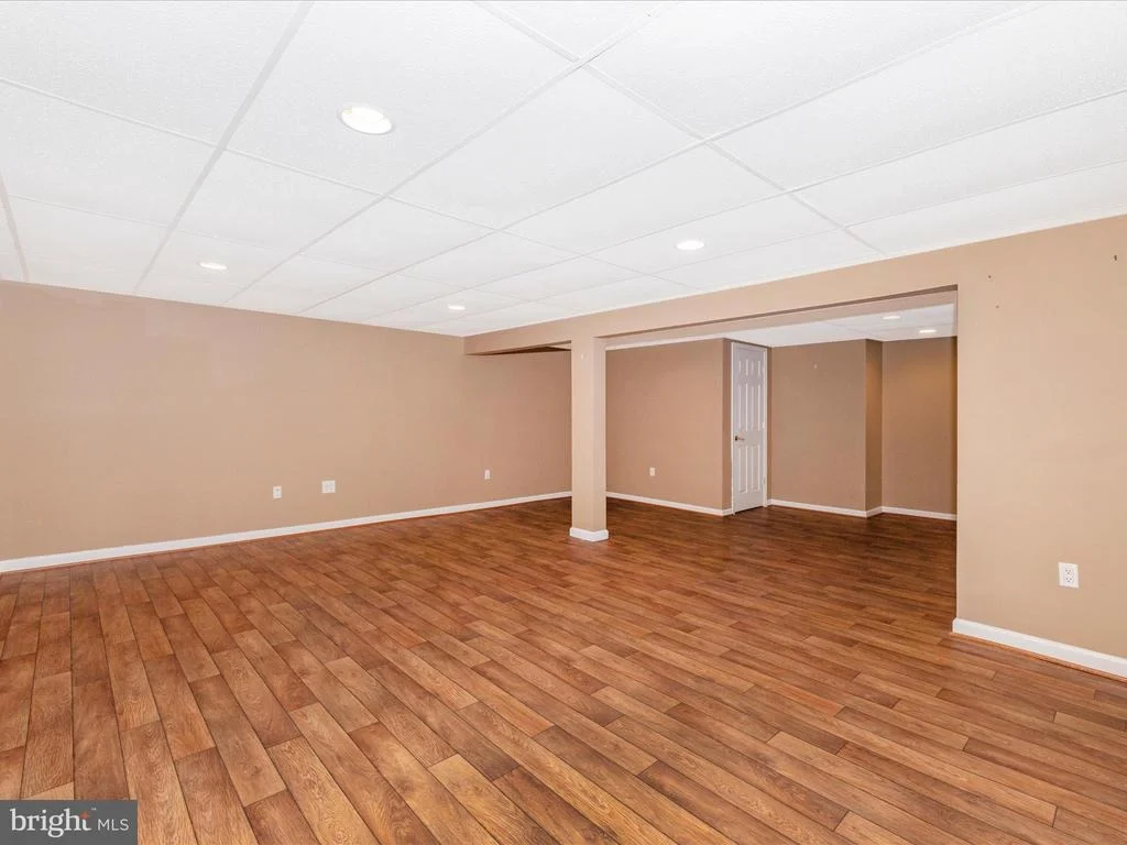 Photo of 6119 DAVIS ROAD