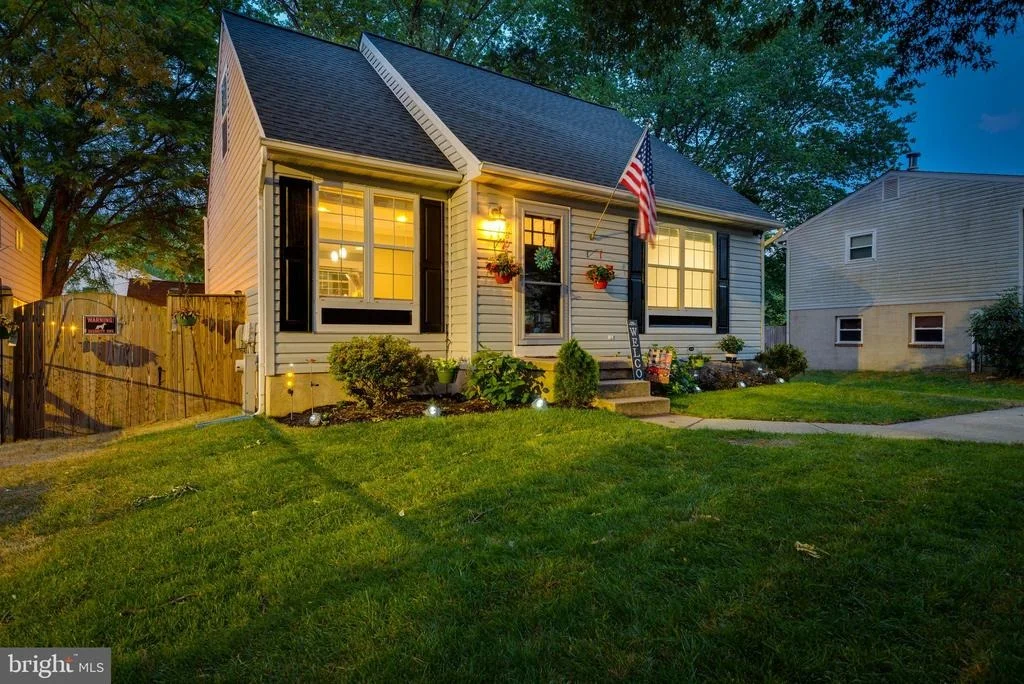 Photo of 7803 W SHORE ROAD