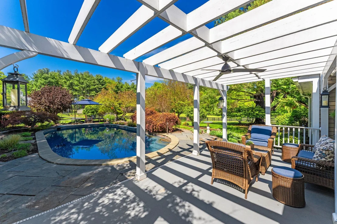 Photo of 23559 PARSONS ROAD