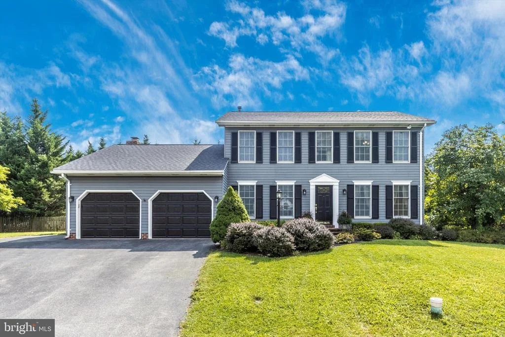 Photo of 8231 FOX HUNT LANE