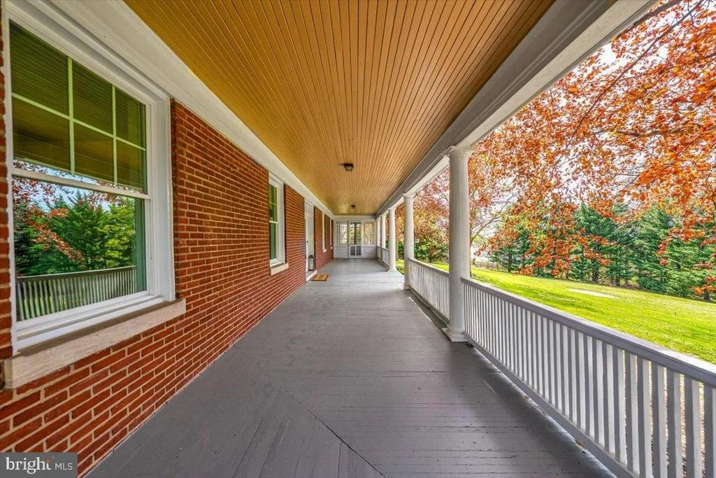 Photo of 54 RIDGE ROAD