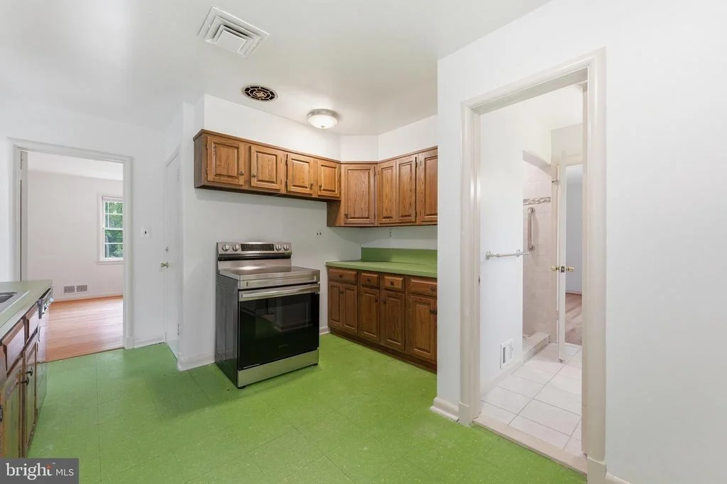 Photo of 228 NORTHWEST TERRACE