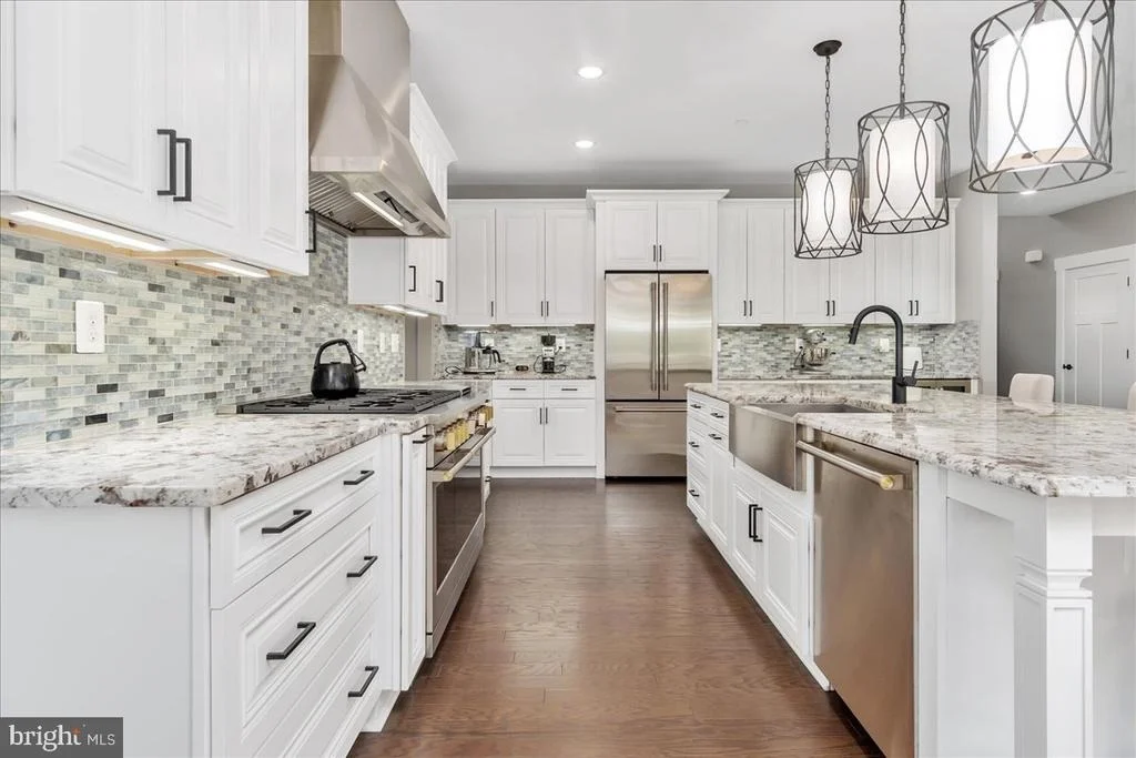 Photo of 7172 MEADOWBROOKE DRIVE