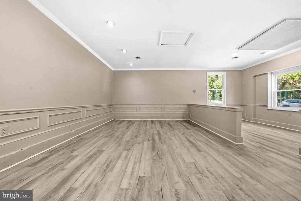 Photo of 10107 SNOWDEN ROAD