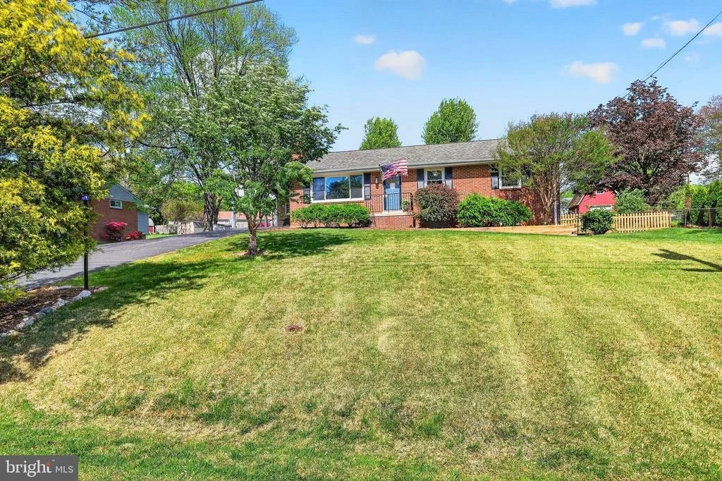Photo of 15009 PEACHSTONE DRIVE
