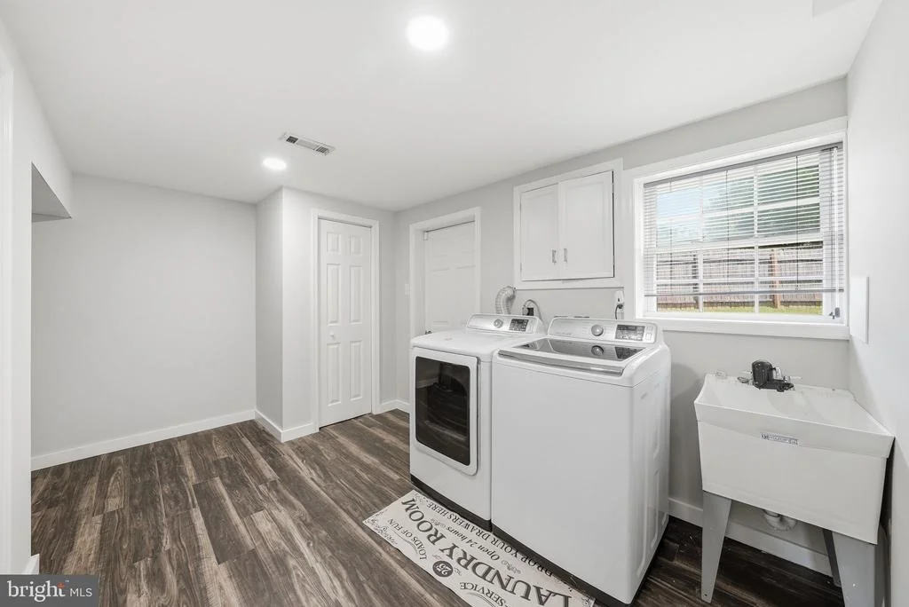 Photo of 7612 MAHONEY DRIVE