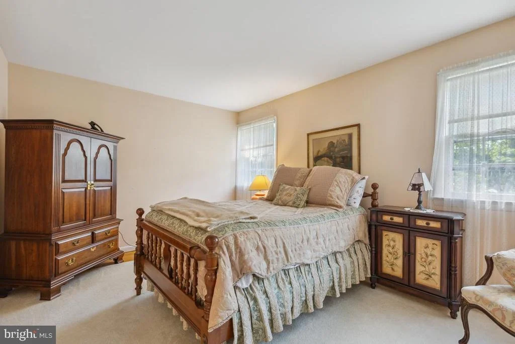 Photo of 13337 FOXHALL DRIVE