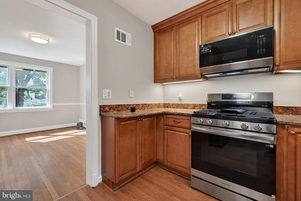 Photo of 9802 FOREST GROVE DRIVE
