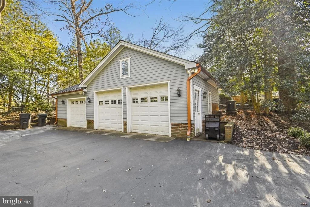Photo of 11744 STUART MILL ROAD
