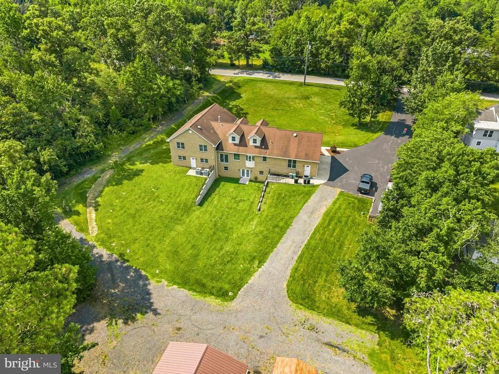 Photo of 11901 DUCKETTOWN ROAD