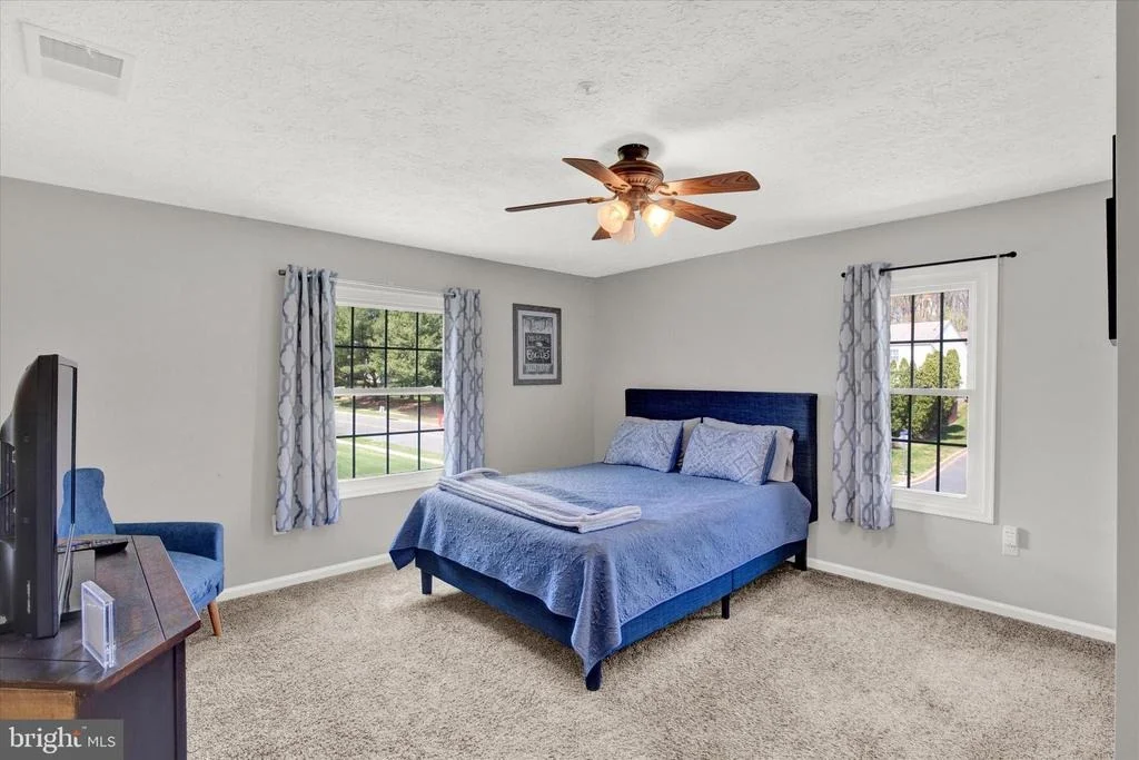 Photo of Unit 200L at 200 OAK LEAF CIRCLE