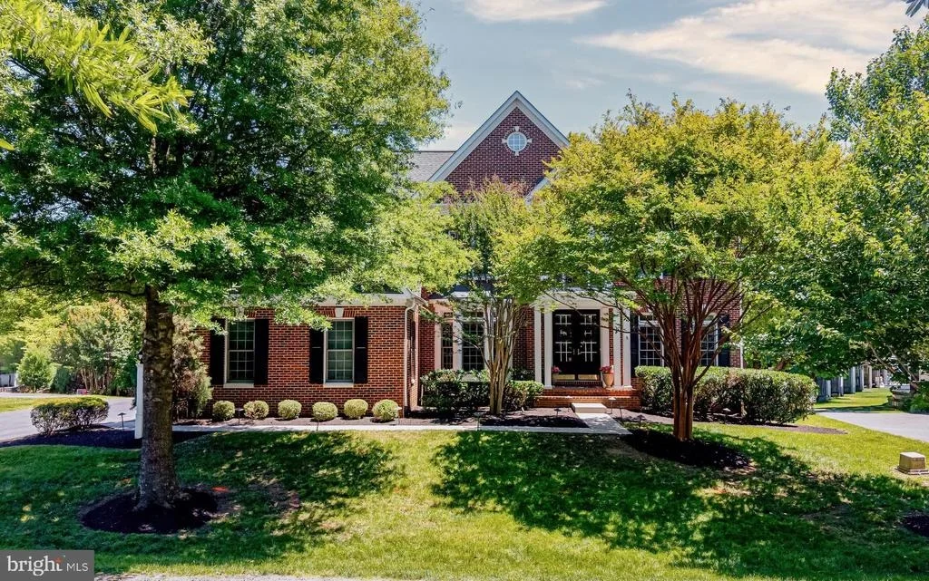 Photo of 24165 SPRING MEADOW CIRCLE
