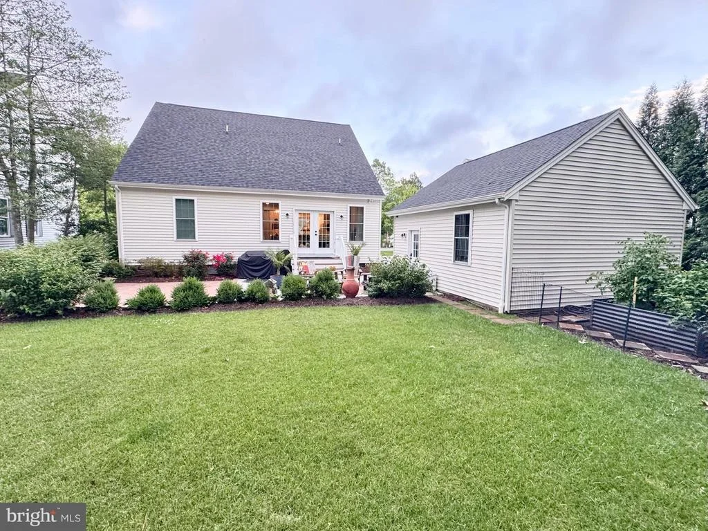 Photo of 1222 CARROLLTON LANE