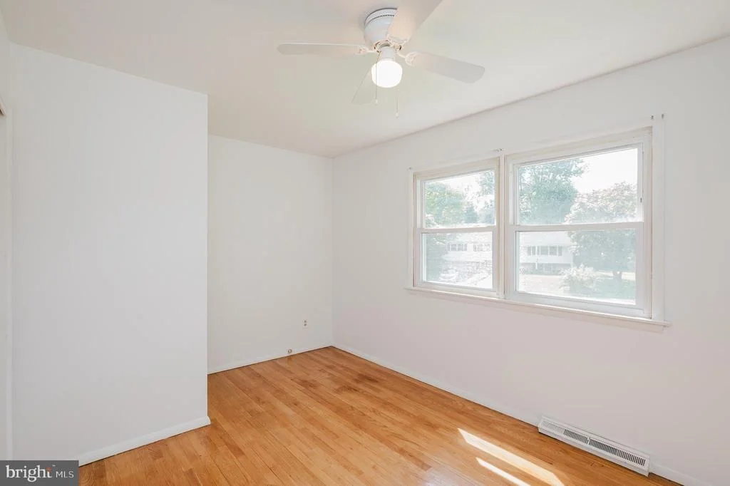 Photo of 625 FOXCROFT DRIVE