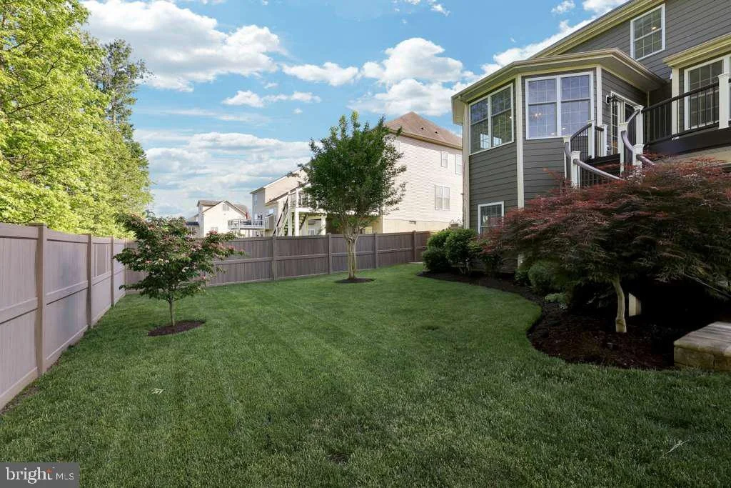 Photo of 8227 SAINT FRANCIS DRIVE