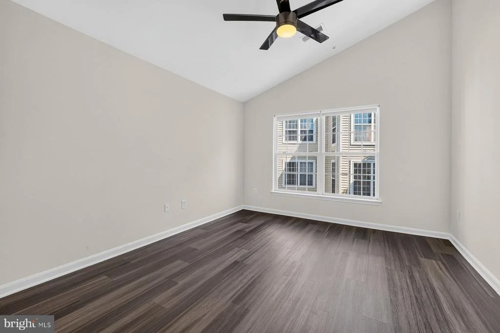 Photo of Unit 3D at 2501 COLERIDGE DRIVE