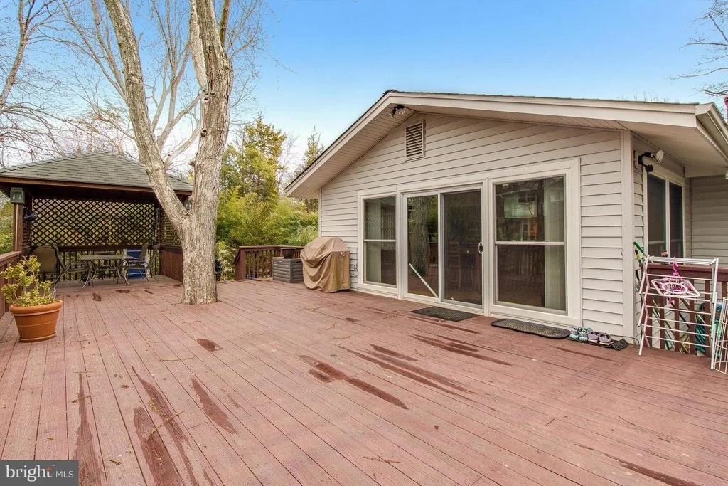 Photo of 11825 KIM PLACE