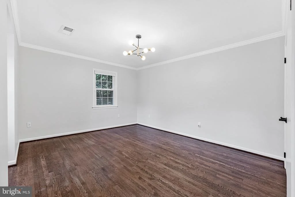 Photo of 7845 OLD DOMINION DRIVE