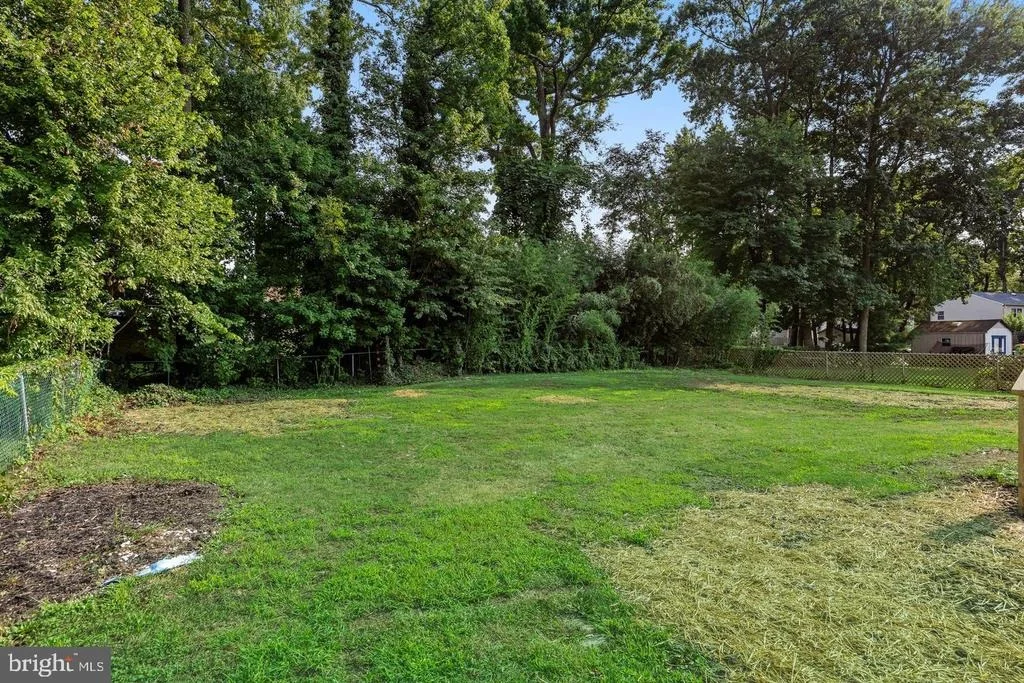 Photo of 418 KINGSTON DRIVE