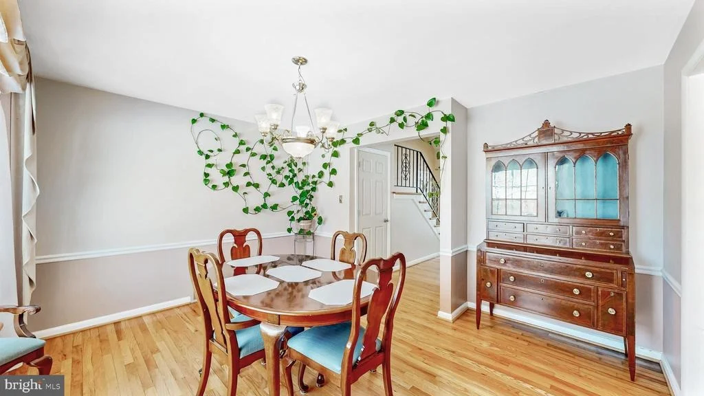 Photo of 102 MERIDEN DRIVE