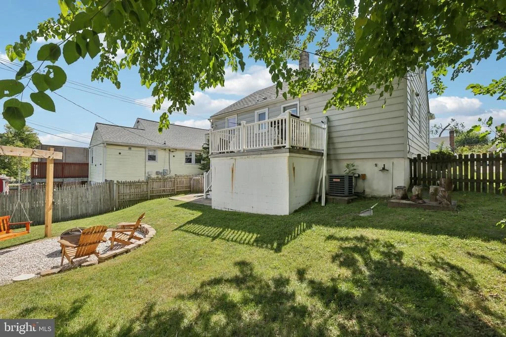 Photo of 4214 THORNCLIFF ROAD