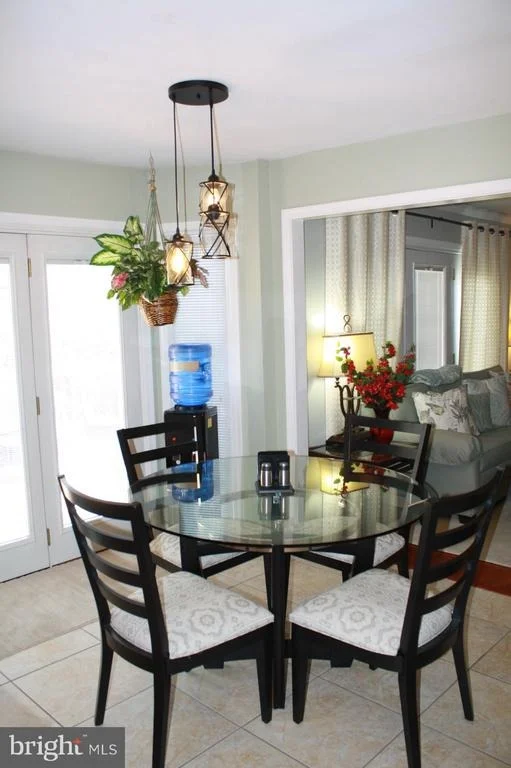 Photo of 8606 COMPASS COURT