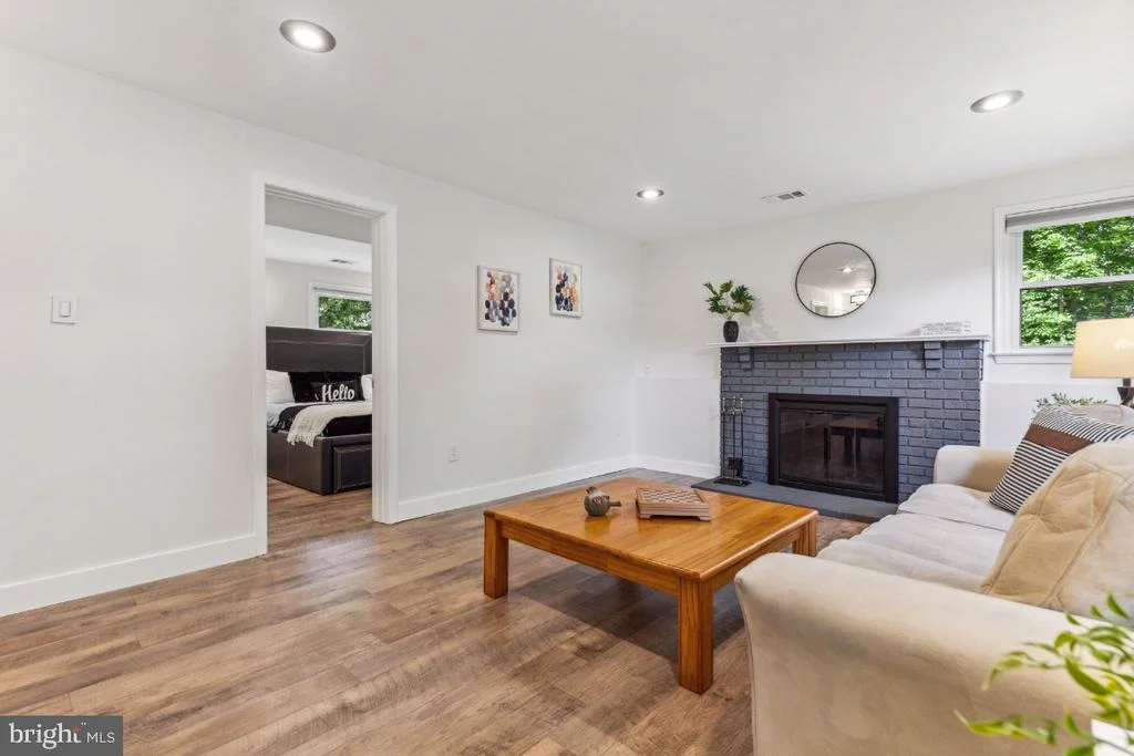 Photo of 9246 ROCKEFELLER LANE