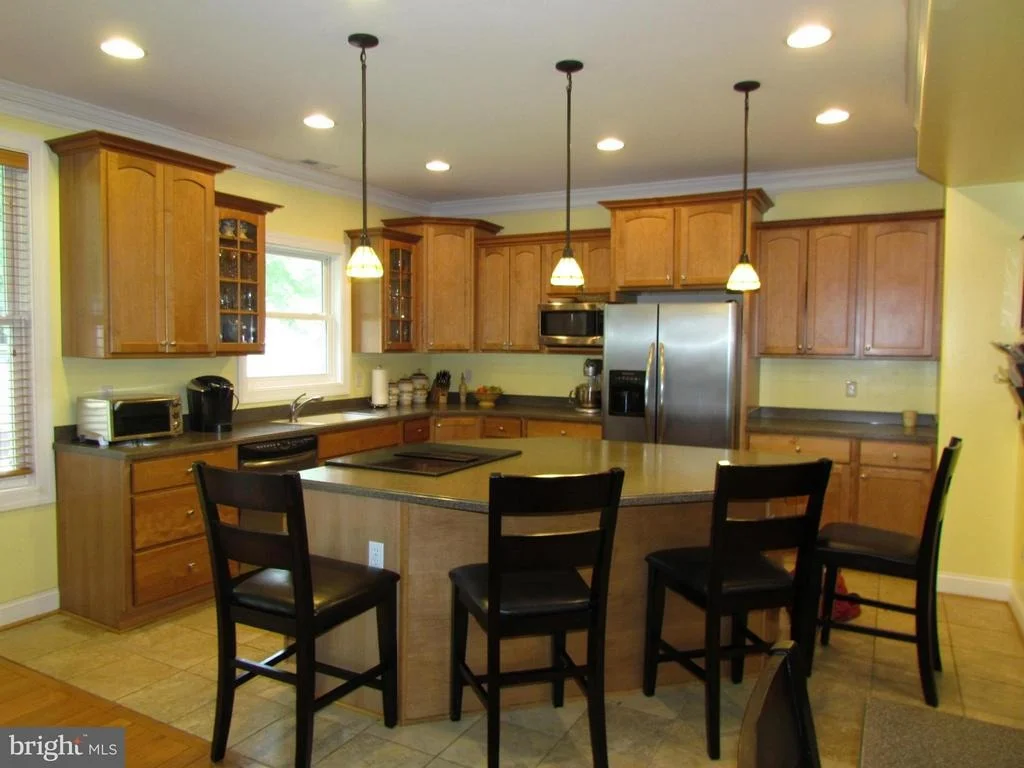 Photo of 1615 HILLTOP ROAD
