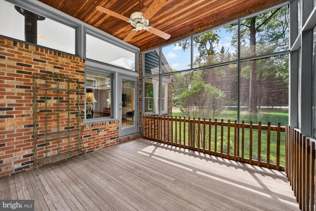 Photo of 11416 VALE ROAD