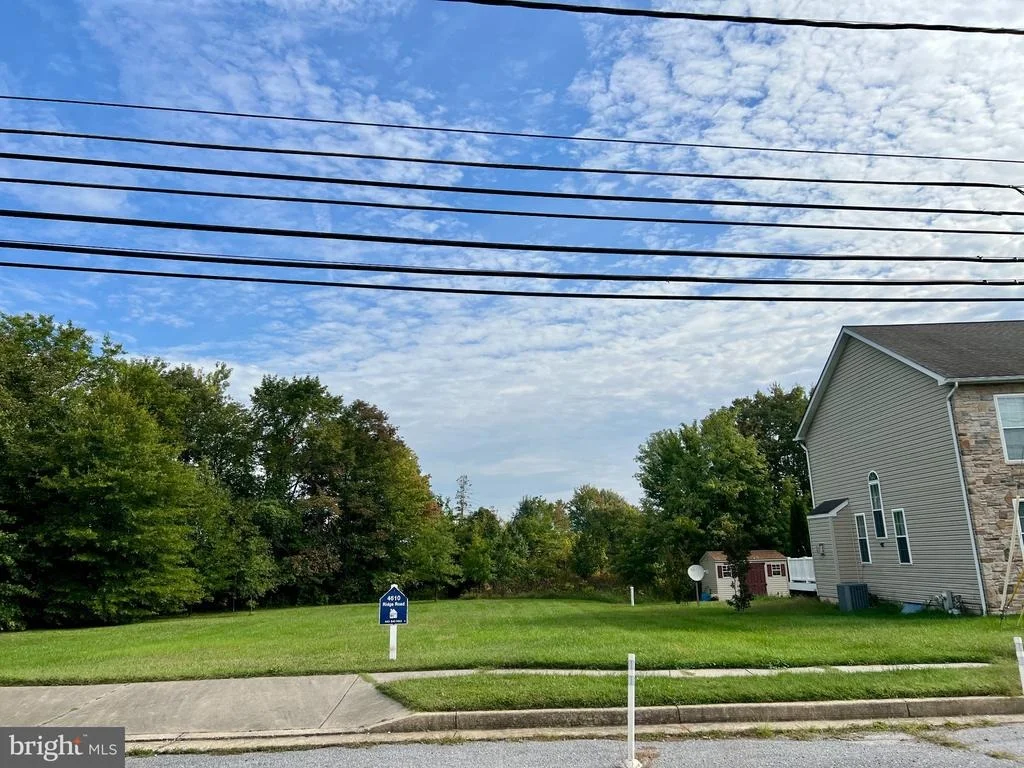 Photo of 4610 RIDGE ROAD