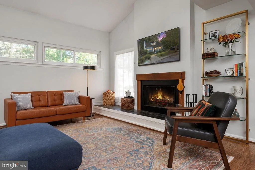 Photo of 237 CHATHAM LANE