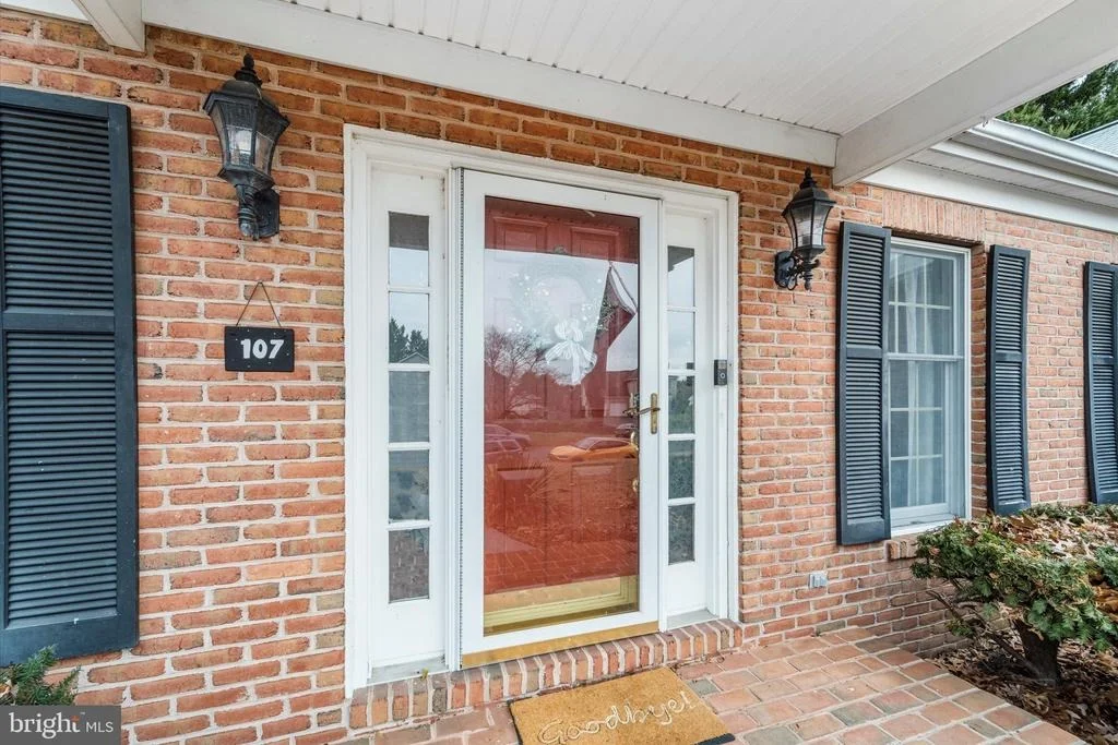 Photo of 107 TUCKS CIRCLE